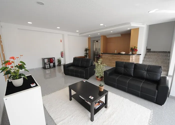 森霍朵普瑞奥洁梦特洛卡旅馆 Ribeirão